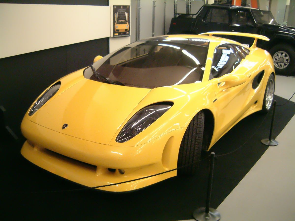 1200px-Lamborghini_Calà_1.jpg