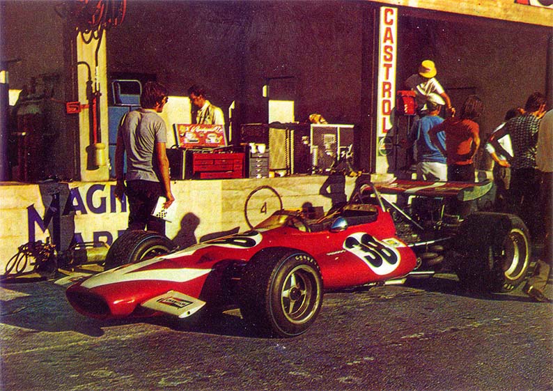 1970_Italian_GP_-_Bonnier's_McLaren-Ford_M7C.jpg