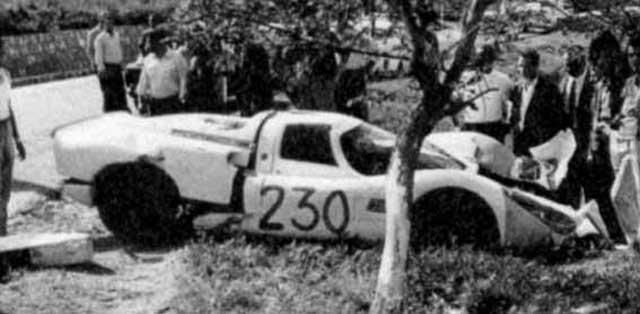 230 Porsche 907-8  Lodovico Scarfiotti - Gerhard Mitter (20).jpg