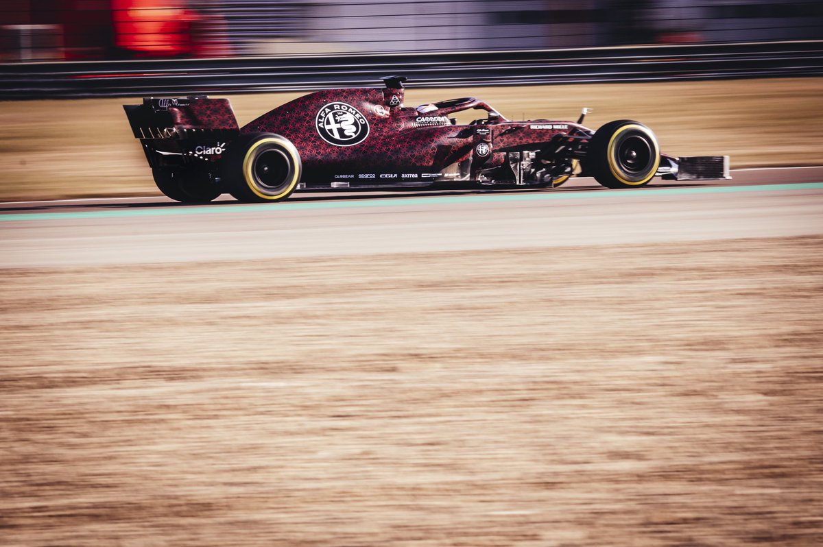 Alfa Romeo Racing 3.jpg