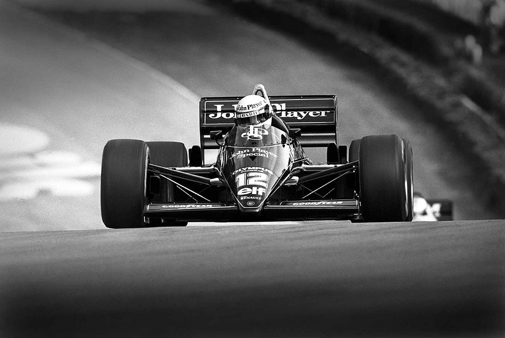 Aryton Senna  2.jpg