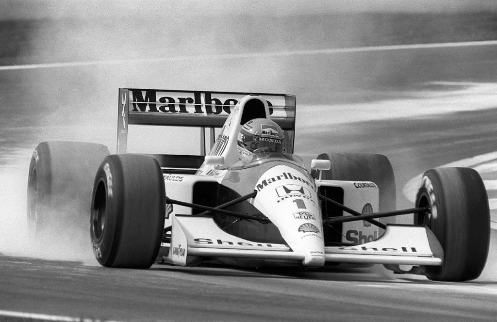 Aryton Senna  3.jpg