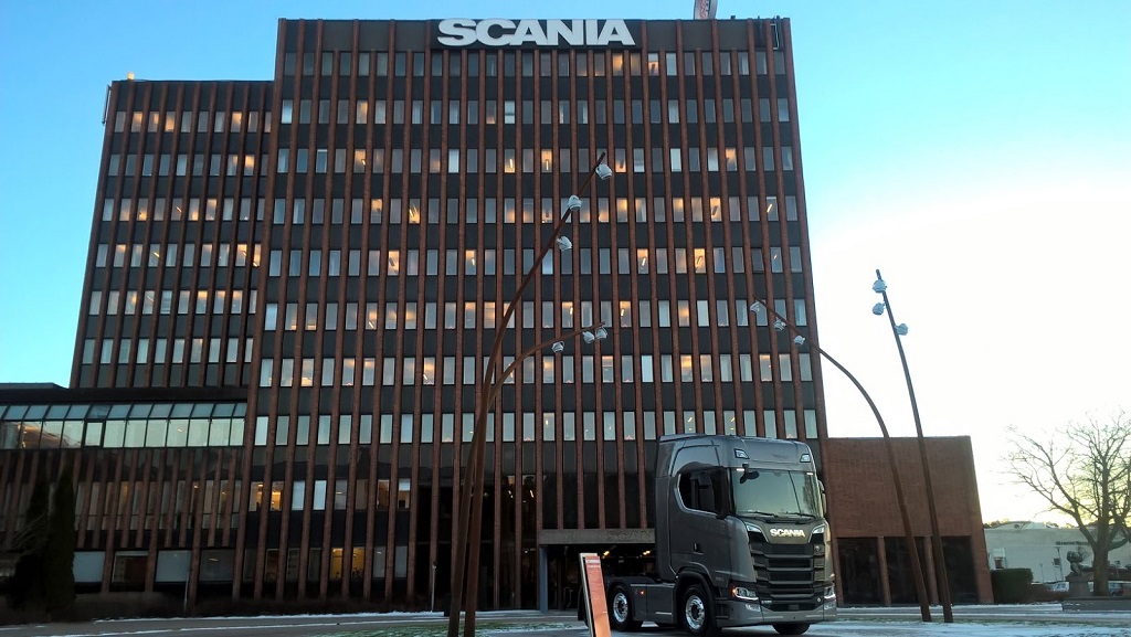 ETS 2 Visits Scania.jpg