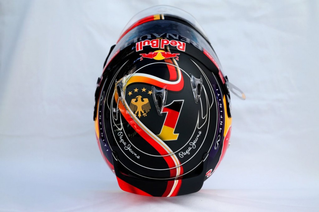 F1-2014-Hockenheim-Germany-Deutschland-Sebastian-Vettel-Red-Bull-Racing-Helmet-top-1024x682.jpg