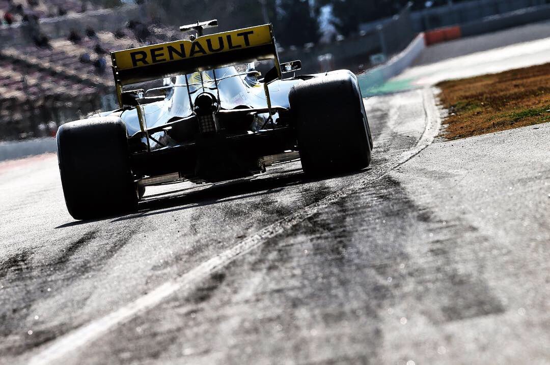 F1 testing day 4 Renault.jpg