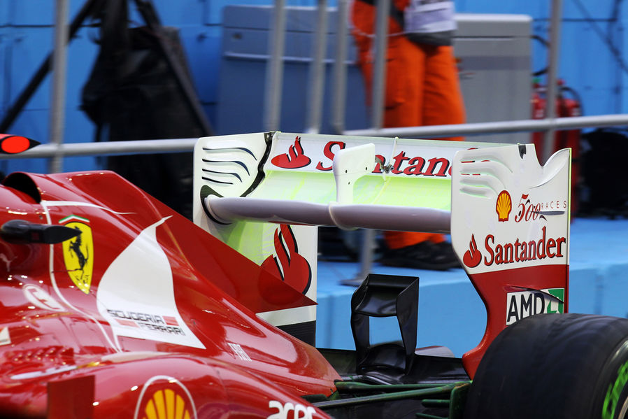 Ferrari-Formel-1-GP-Singapur-21-September-2012-19-fotoshowImageNew-39a0dc39-630388.jpg