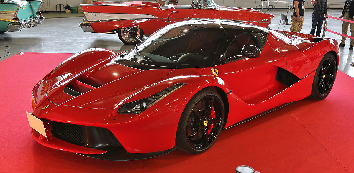 Ferrari_LaFerrari.jpg