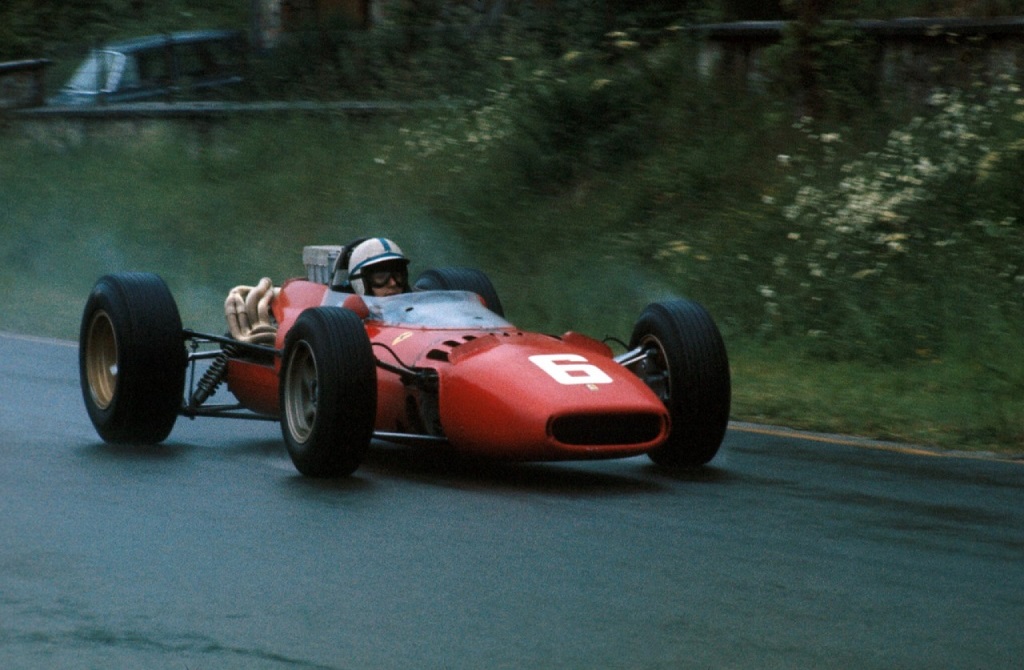 John Surtees F1 2.jpg