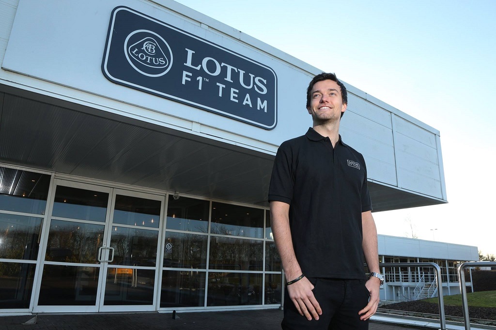 Jolyon Palmer Lotus F1 Team 2015.jpg