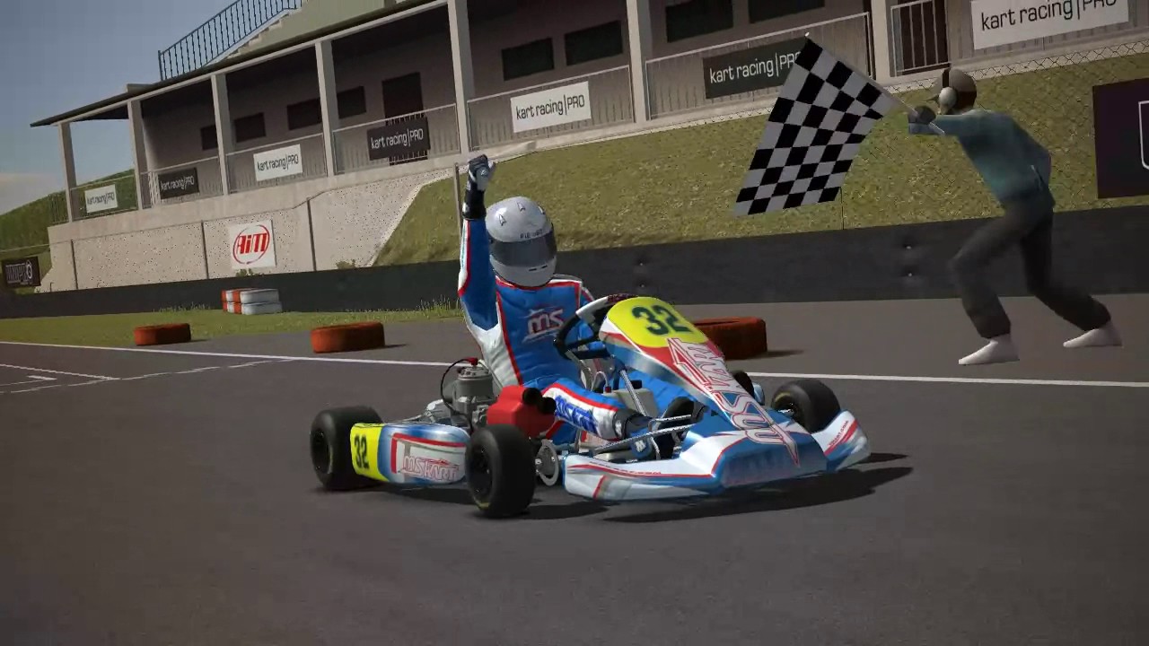 Kart Racing Pro Middle.jpg