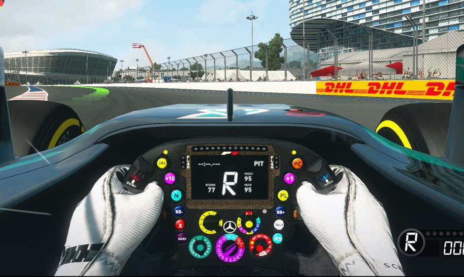 Lewis Hamilton AMG.jpg