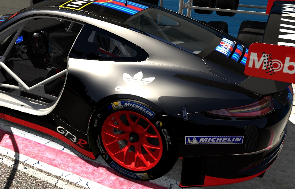 Martin_Racing_Porsche_911_GT3_R_3.jpg