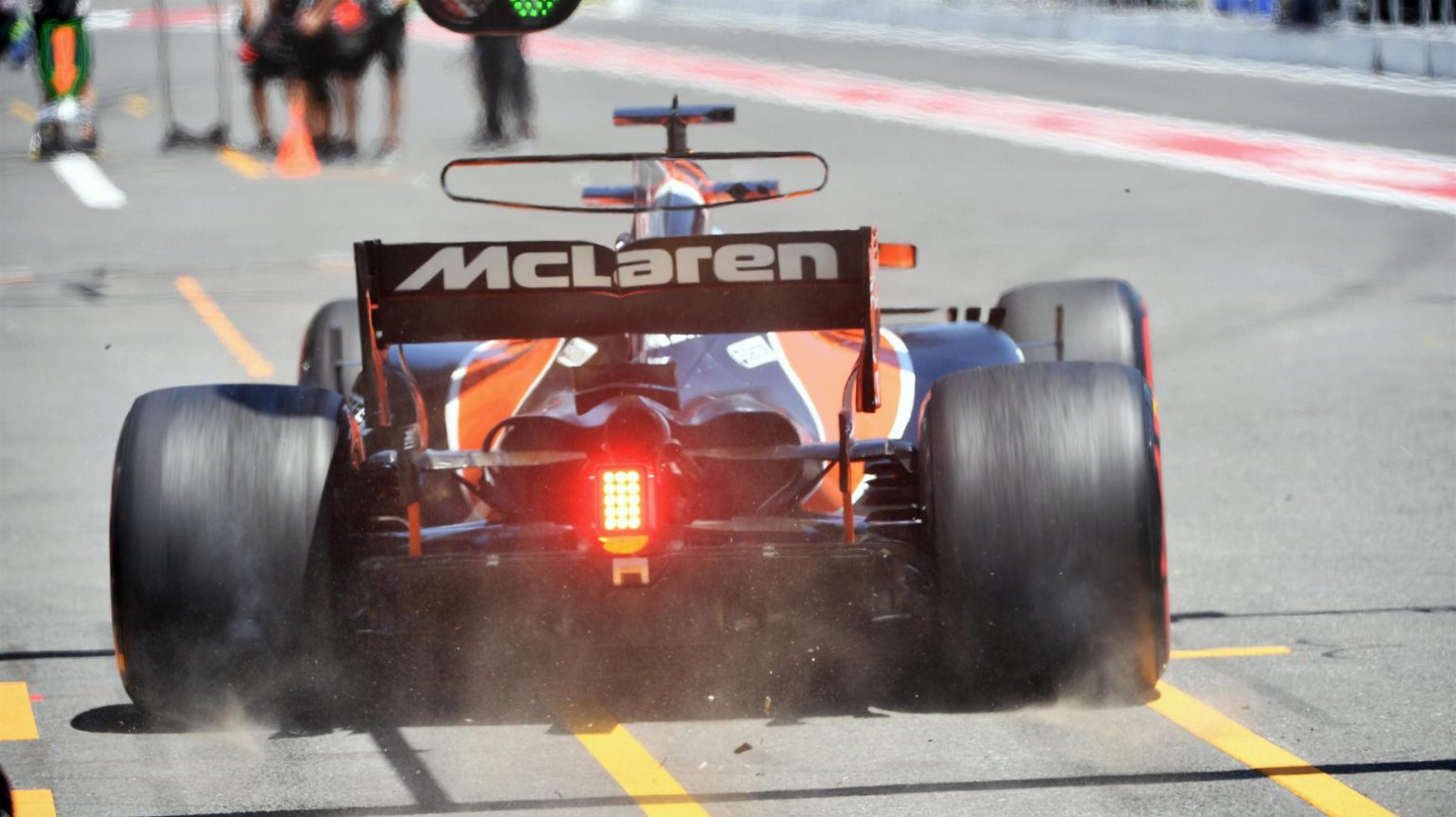 McLaren Honda Baku Struggle 5.jpg