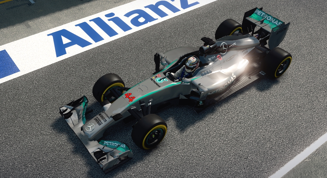 Mercedes AMG Pit-lane.jpg