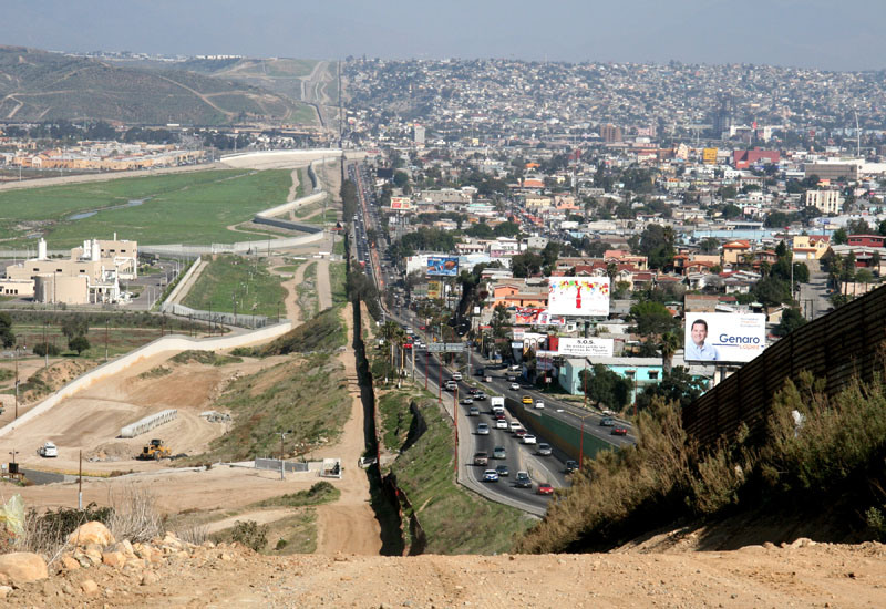 mexico-us-border-san-diego-tijuana.jpg