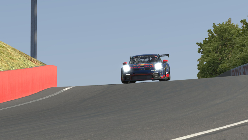 Porsche Esports Supercup iRacing 2024, Oracle Red Bull Racing Esports.jpg