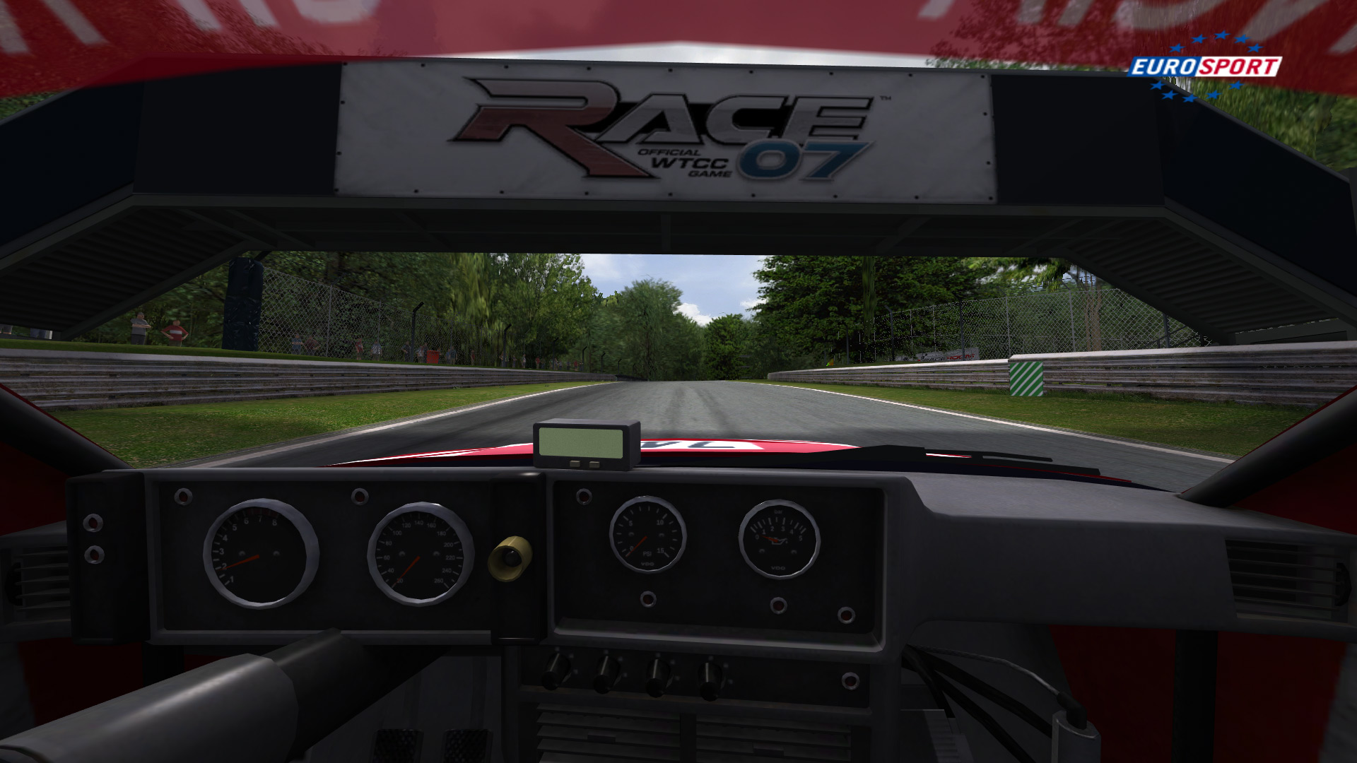Race-07-cockpit-shadows-1b.jpg