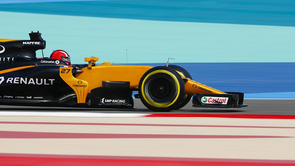 Renault F1 Bahrain Test.jpg