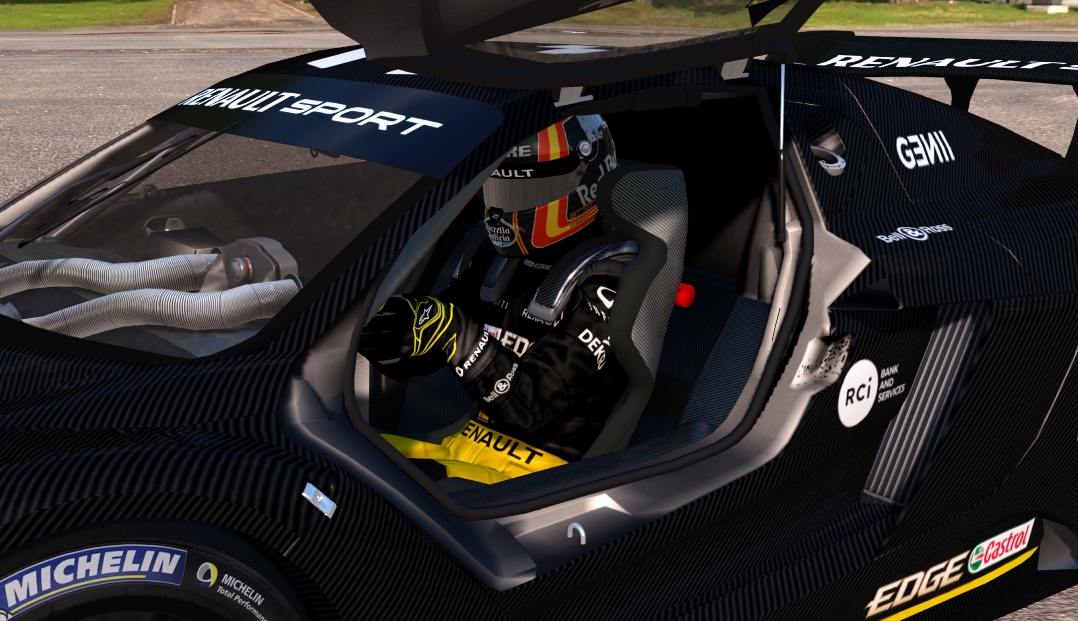 Renault_R.S.01_GT_Sport_Race_Suit_Helmet.jpg