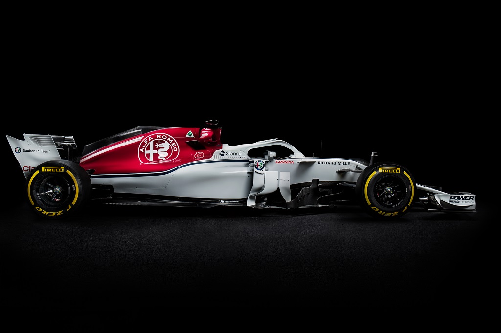 Sauber C37 F1 2018 Launch 3.jpg