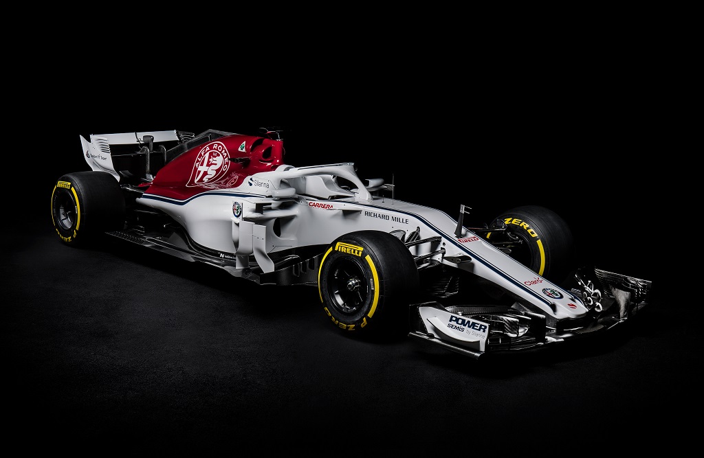 Sauber C37 F1 2018 Launch 4.jpg
