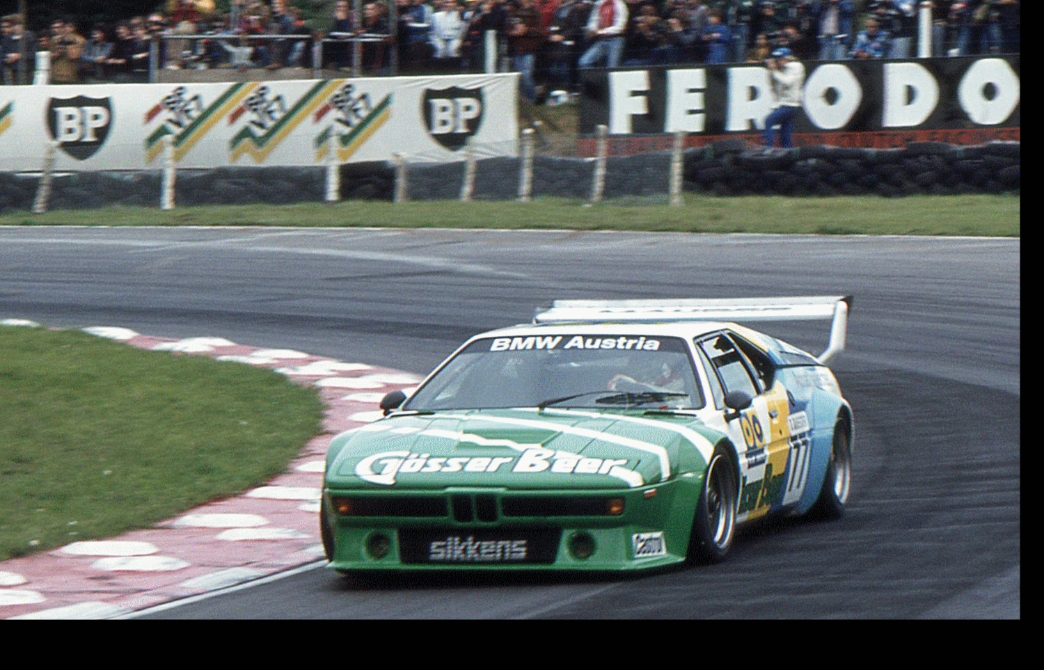 Screenshot 2022-01-18 at 14-04-35 Alle Größen Brands Hatch 1980 Dieter Quester, BMW M1 Flickr ...png