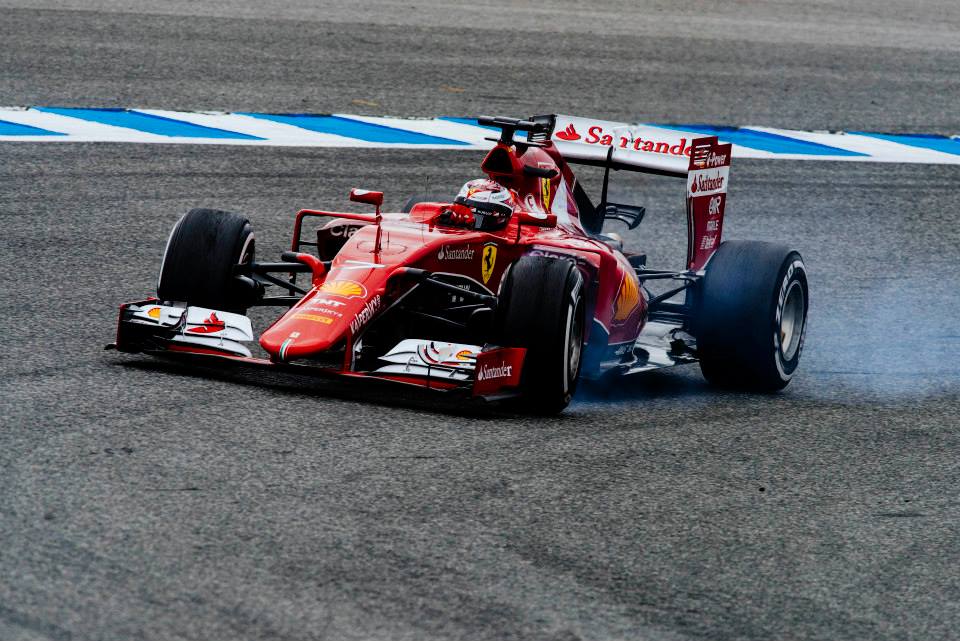 Scuderia Ferrari 2015.jpg