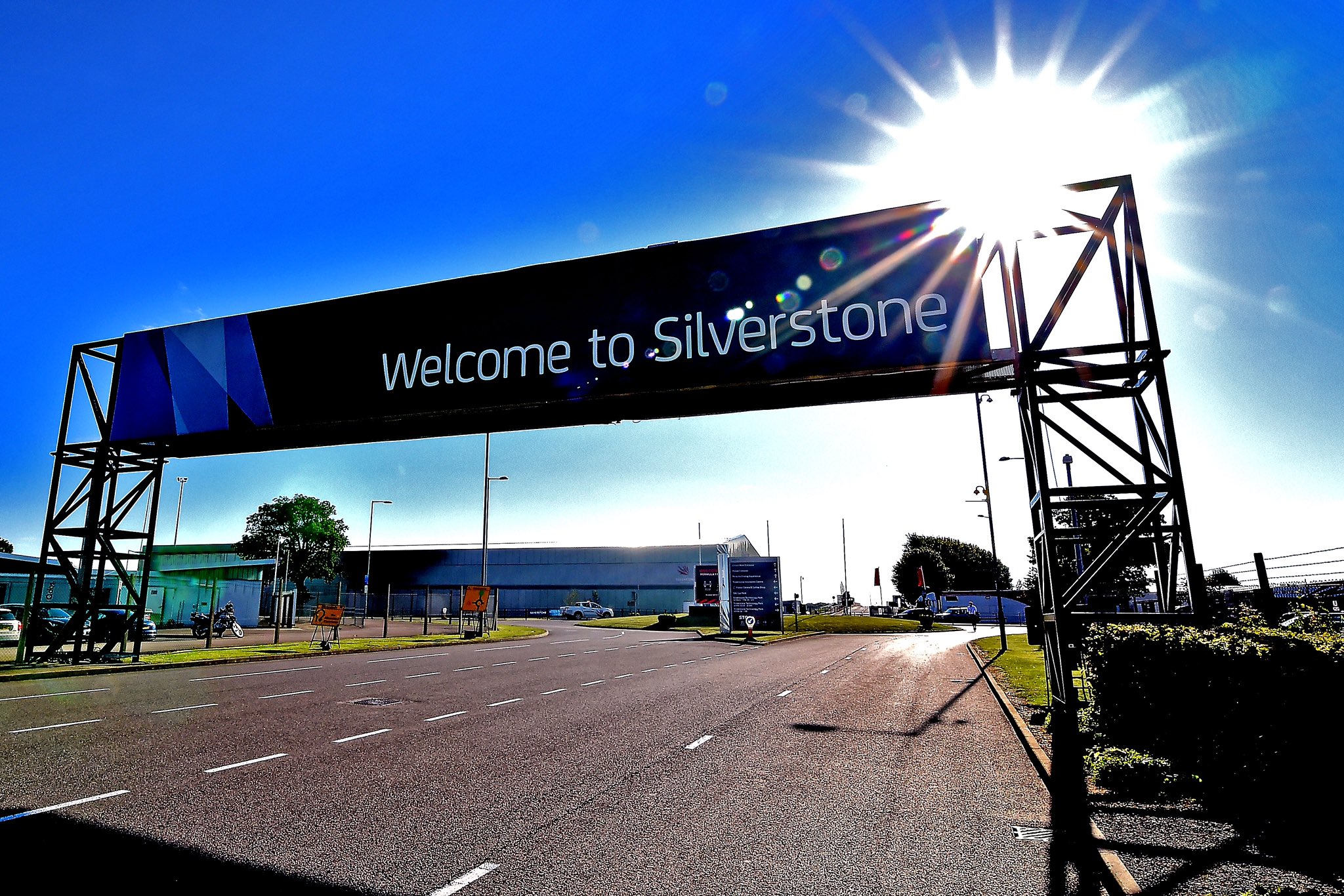 Silverstone F1.jpg