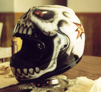 Skull helmet_png.jpg