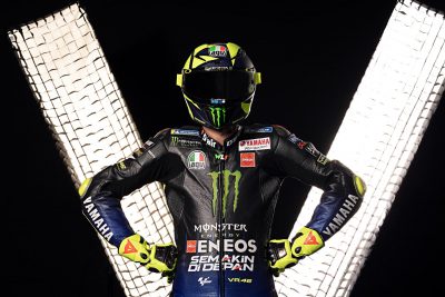 Valentino-Rossi-2020-MotoGP-Livery-First-Look-Yamaha-YZR-M1-18-400x267.jpg