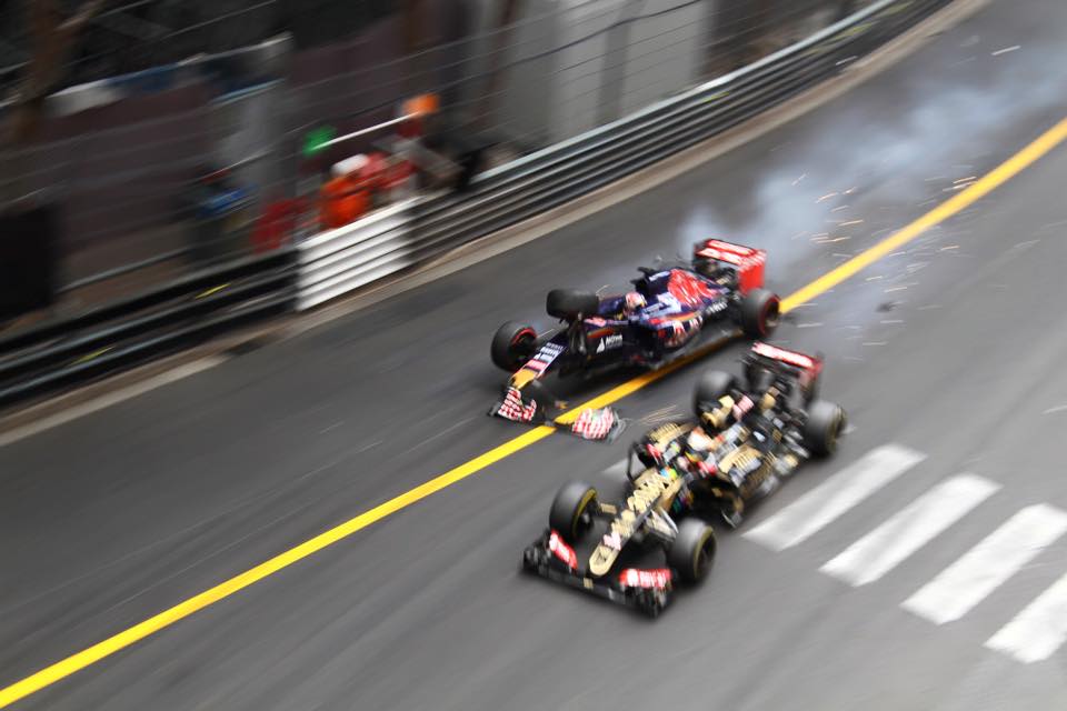 Verstappen Grosjean crash.jpg