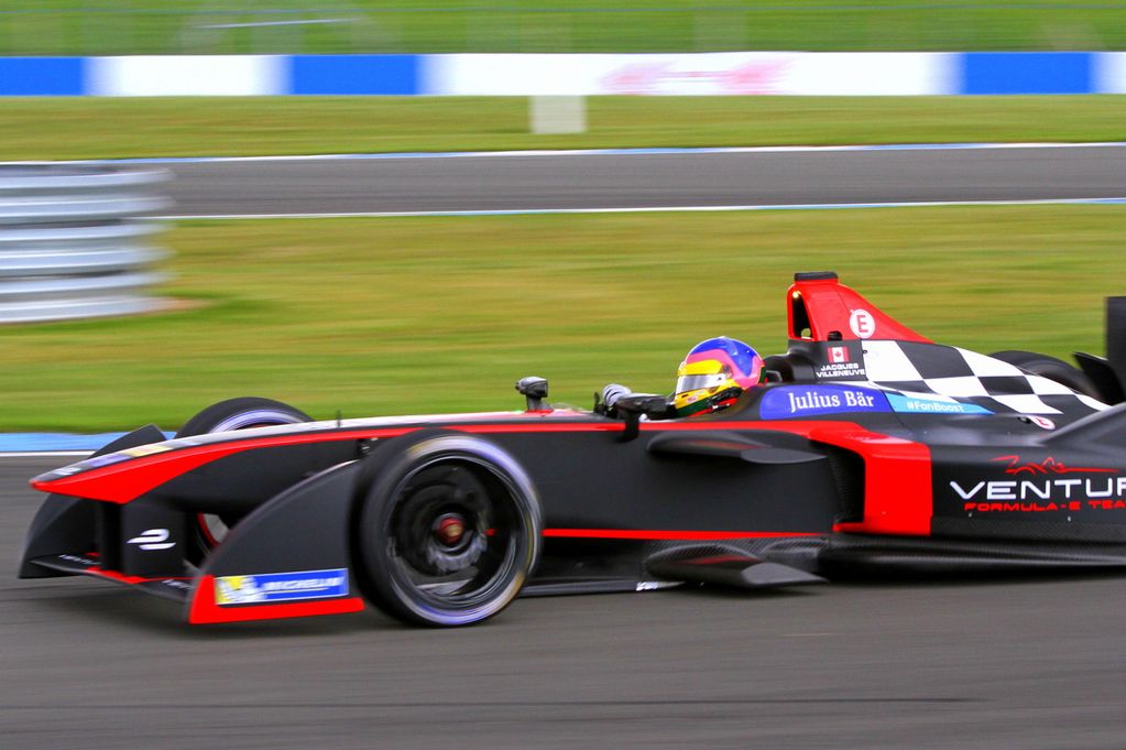 Villeneuve Formula E.jpg