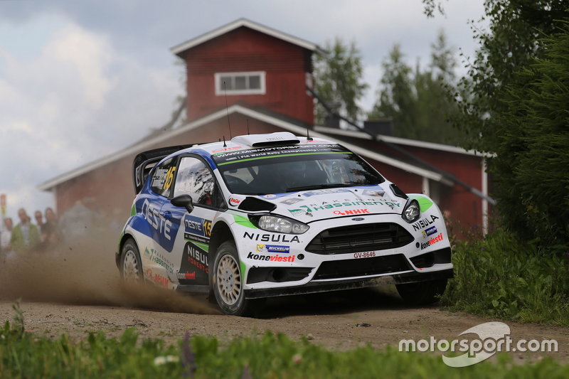 wrc-rally-finland-2015-juho-hanninen-and-tomi-tuominen-ford-fiesta-wrc.jpg