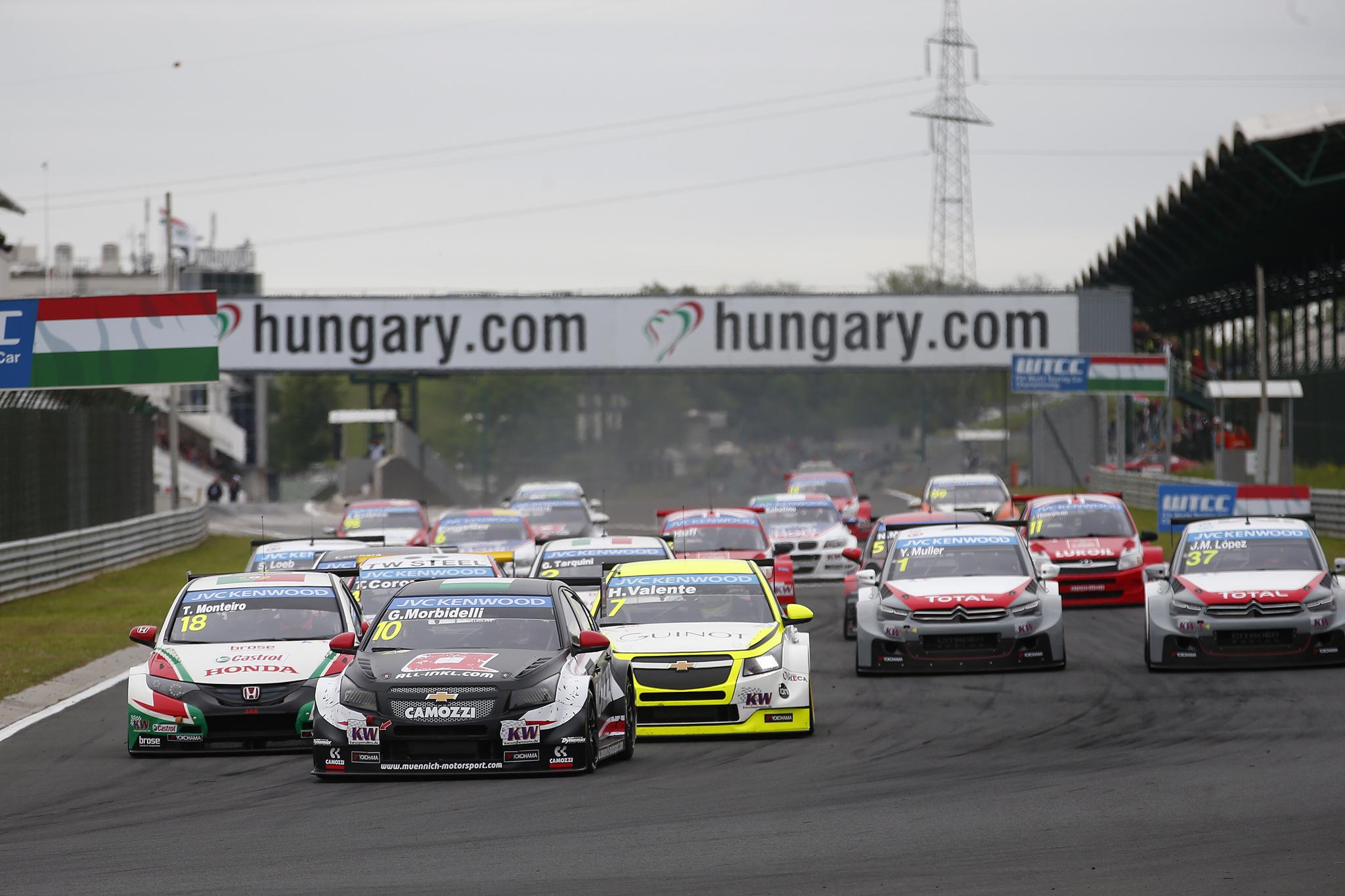WTCC_Race_Ungarn_2014_2014_00011.jpg