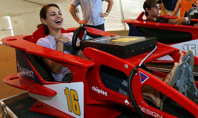 Mila-Kunis-car-simulator.jpg