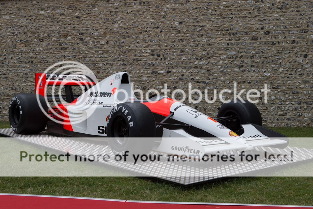 McLaren-MP4-6-Honda_zpsf8ocejx6.jpg