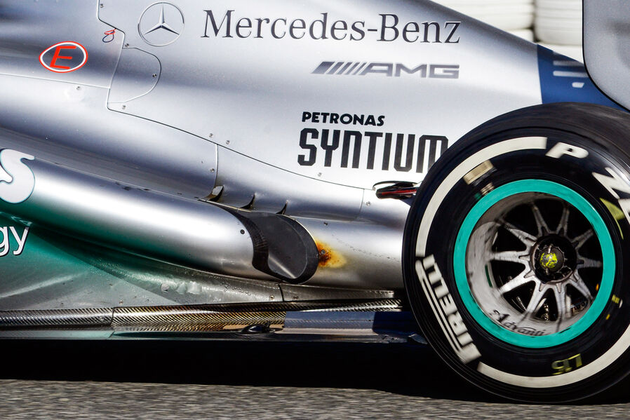 Lewis-Hamilton-Mercedes-Formel-1-Test-Jerez-8-Februar-2013-19-fotoshowImageNew-666f97d5-660291.jpg