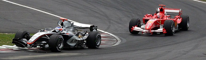 799px-Lap4_Canada2005_McLaren_and_Ferrari.jpg