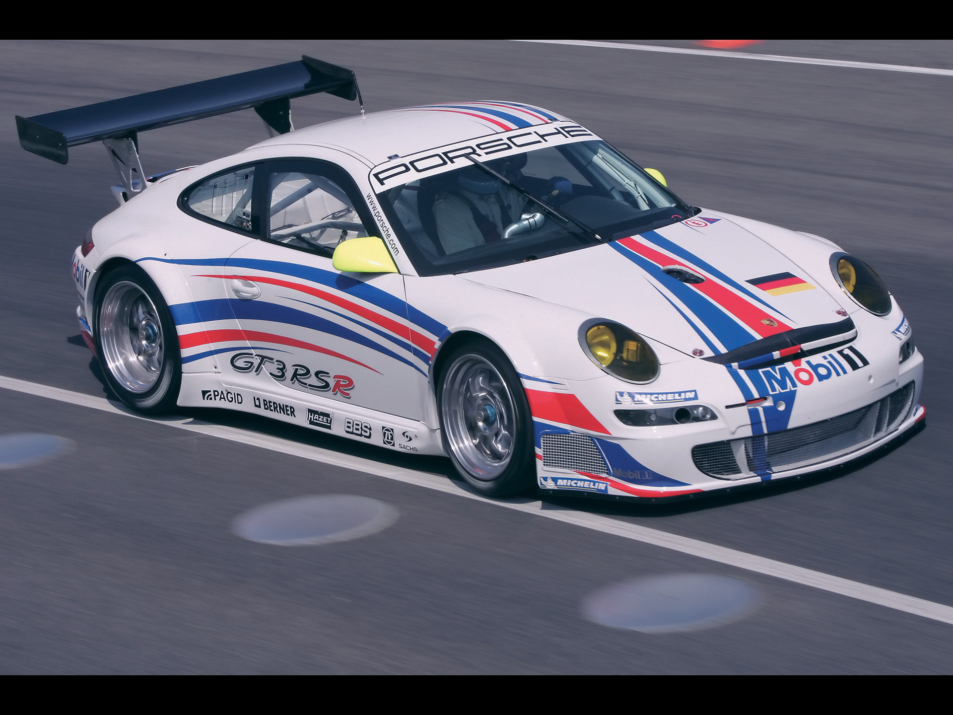 Porsche-911-997-GT3-RSR-manu-06_08.jpg